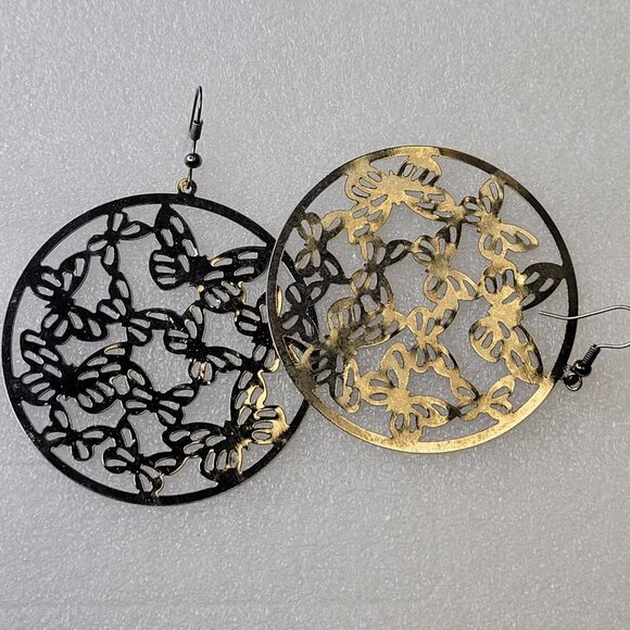 Butterfly Round Filigree Earrings - Picture 2 of 6